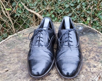 Men's Vintage Dress Shoes by Jarman International/ Genuine Men's Vintage Dress Shoes by Jarman International/ Genuine