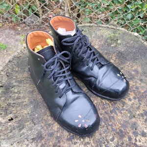 Size 8 M Bohemian Lace Up Combat Boots/Boho City Booties/Grunge 80s Style Boots