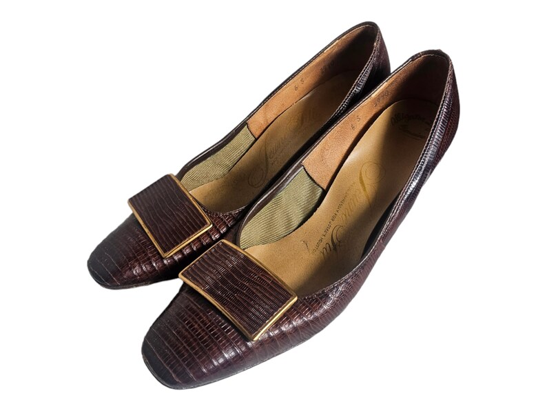 Vintage 1960s Mod Pilgrim Heels // Brown Alligator Lizard Slip On Buckle Pumps Sak Fifth Size 6 image 7