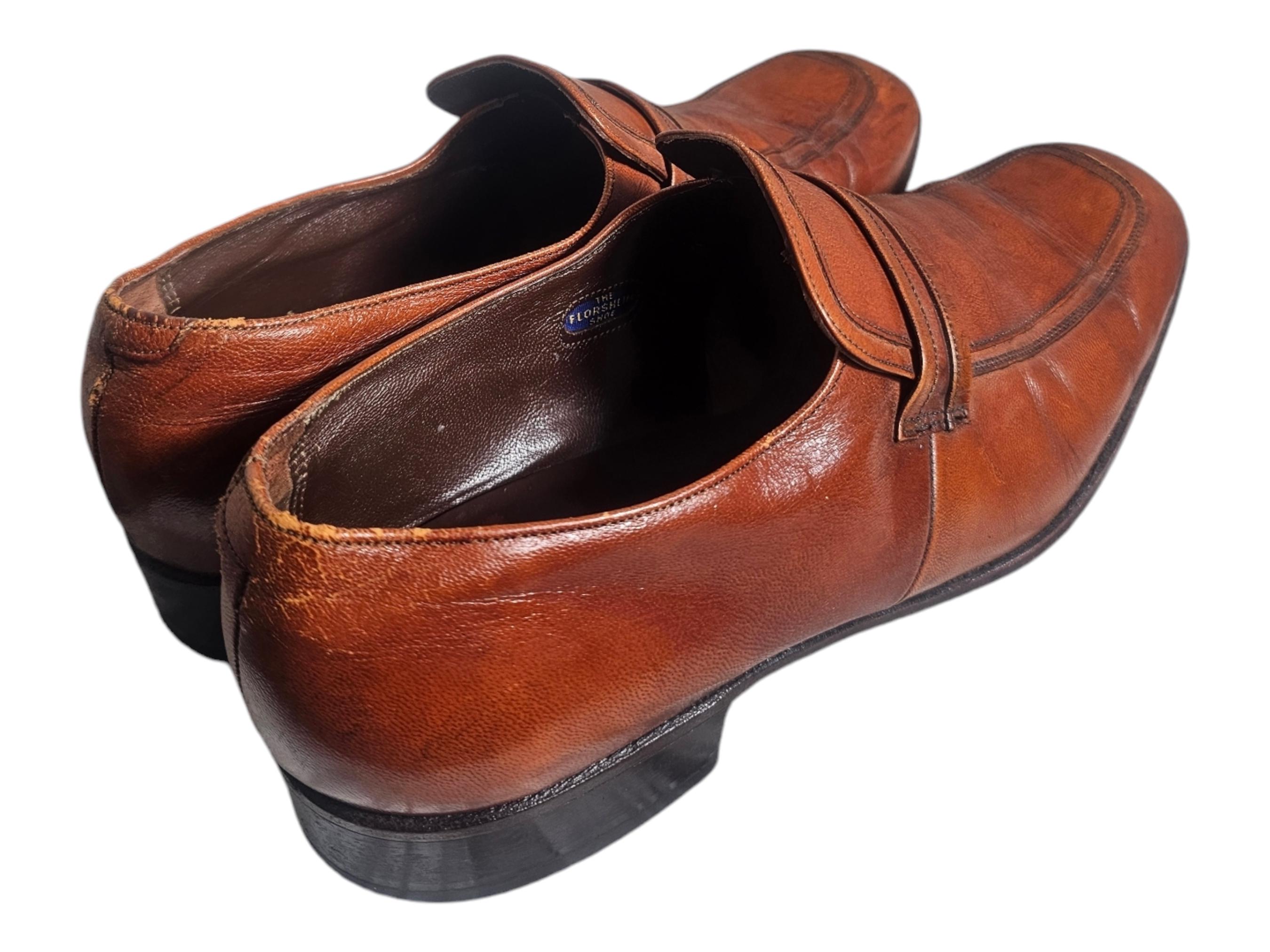 Vintage Florsheim Italian Leather Loafers Size 9.5! Vintage Mens 9.5 B Florsheim Riva Black Leather Loafers  main image 2