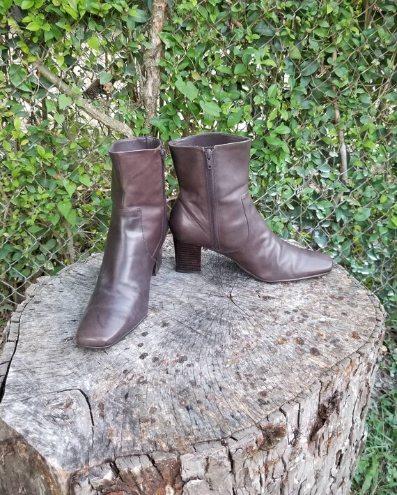 nine west square toe boots