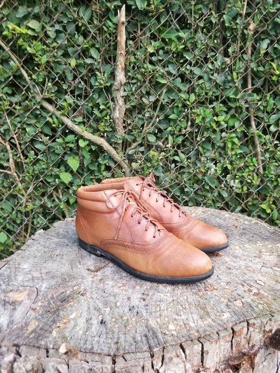 Sz 10 Vintage Leather Booties/Ankle Boots/Lace Up/