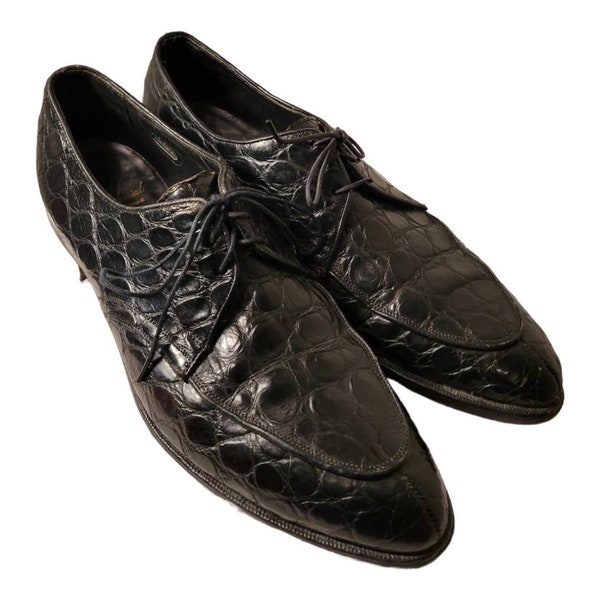 VINTAGE Royal Imperial Florsheim Shoe The Regency Size 9/Spade Sole, Alligator Brogue Loafer Circa 1960
