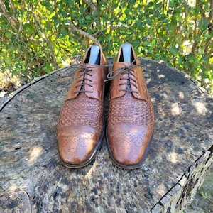 Men Vintage Leather Woven Detail Dress Shoes By Johnston and Murphy Size 9.5M/Men Designer Shoes/ Men Slip On Shoes image 3