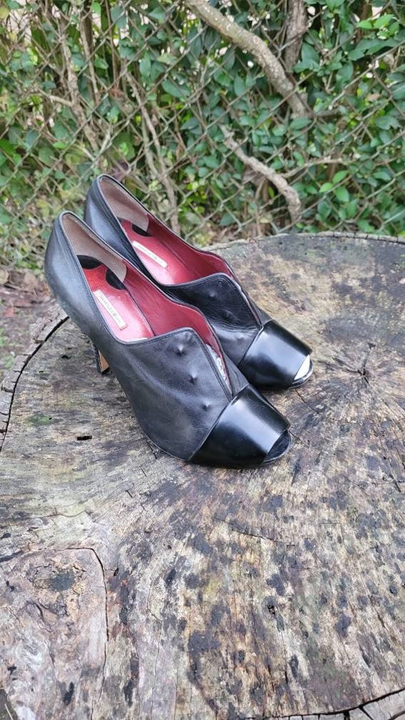 Vintage Women Black Leather Slip On High Heel Shoe