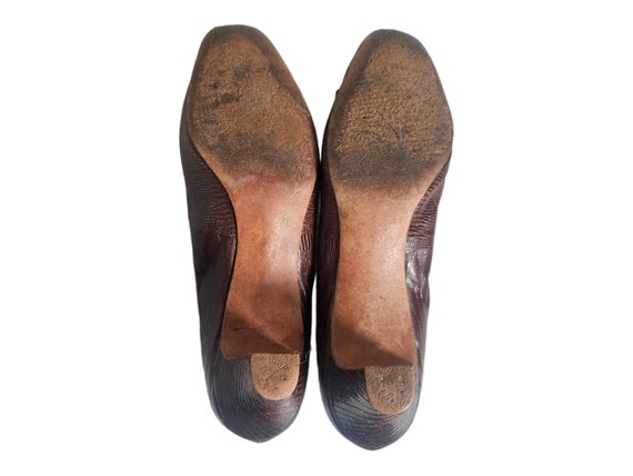 Vintage 1960s Mod Pilgrim Heels // Brown Alligato… - image 10