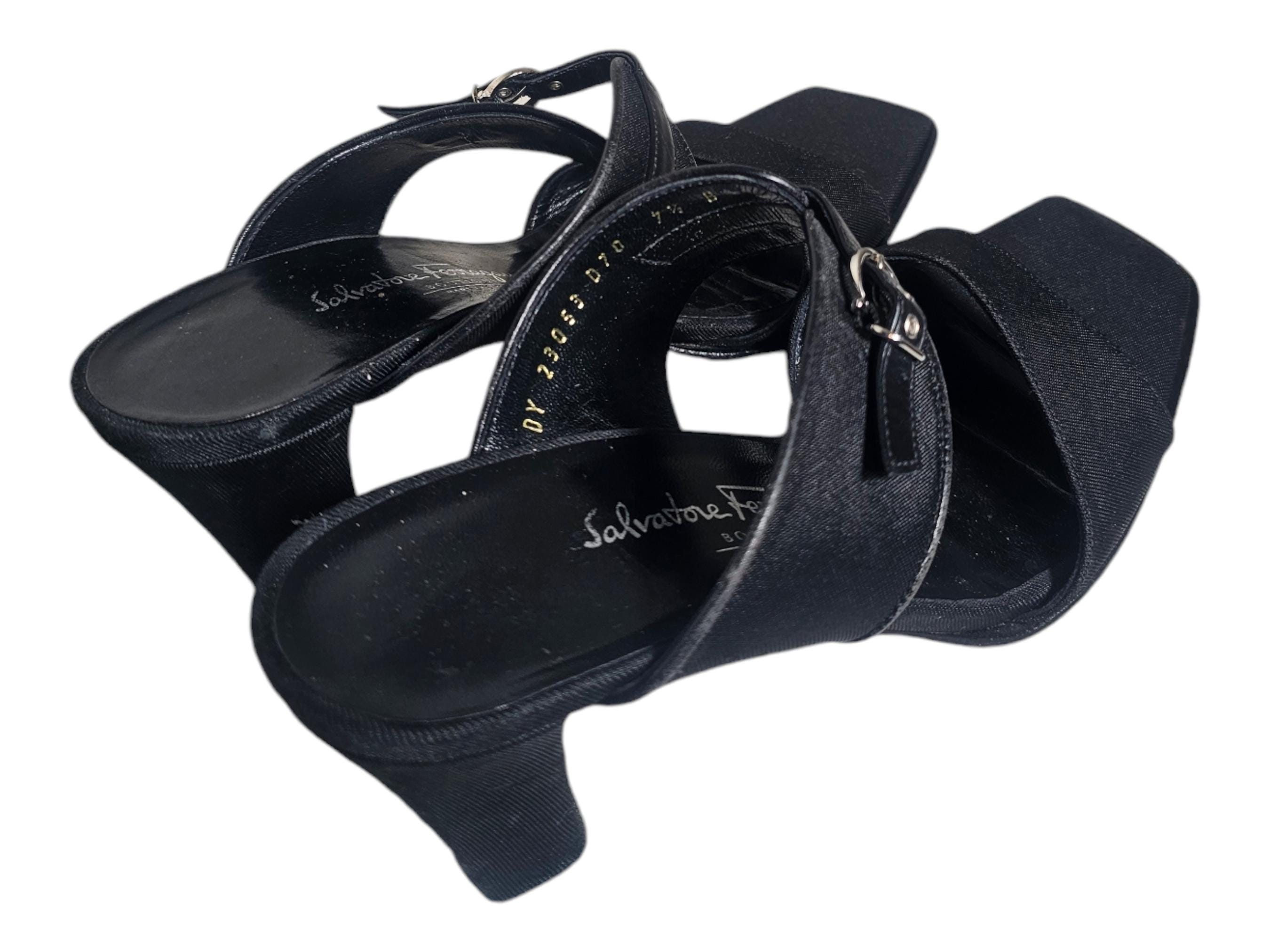 【関税&送料込】Salvatore Ferragamo Black Satin Sandals Salvatore Ferragamo Salvatore Ferragamo Black Satin Ankle
