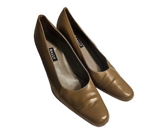 Bally Classic Vintage Pumps Size 7 US Designer Shoes