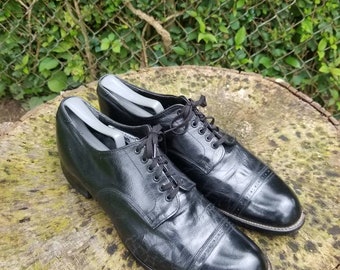 Vintage STACY ADAMS Cap Toe Leather Dress Shoes Sz 9 D/black