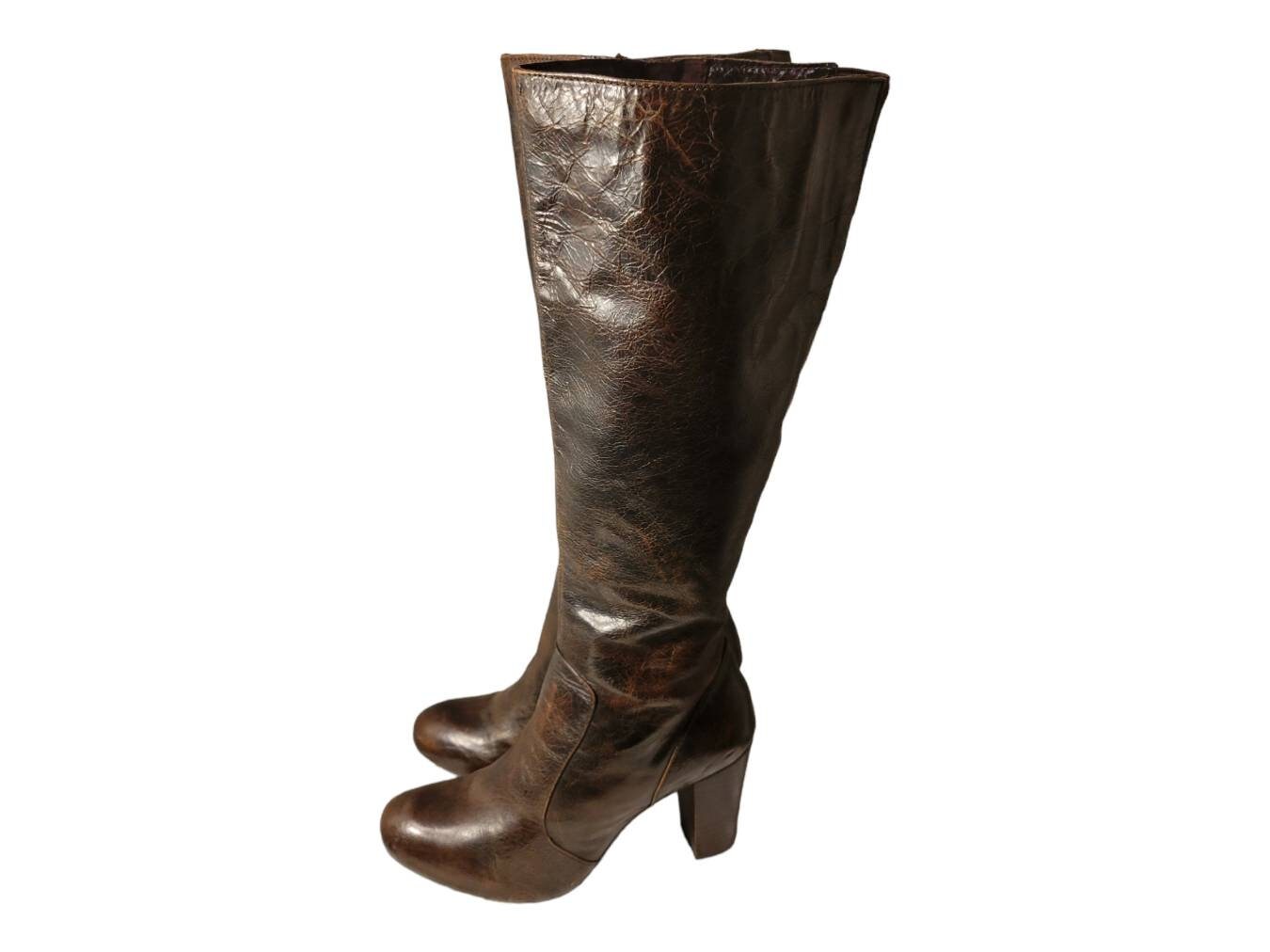 Born Crown Women s Brown Antiqued Leather Tall Riding Heeled Boots Size 7 vintage 90s Knee High Boots Etsy