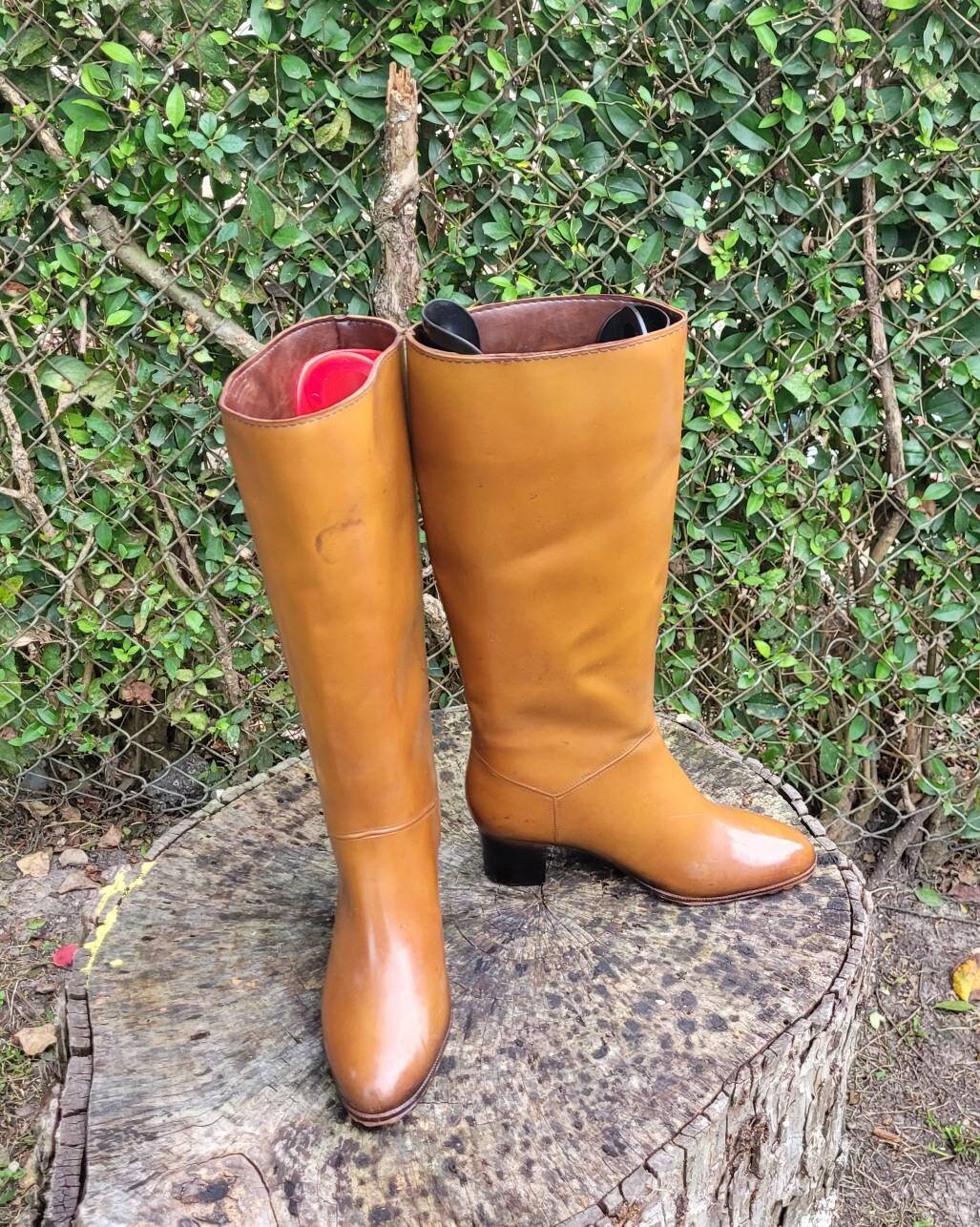 Vintage 1970s Tall Rain Boots For Women/Size 7 Rubber Fashion
