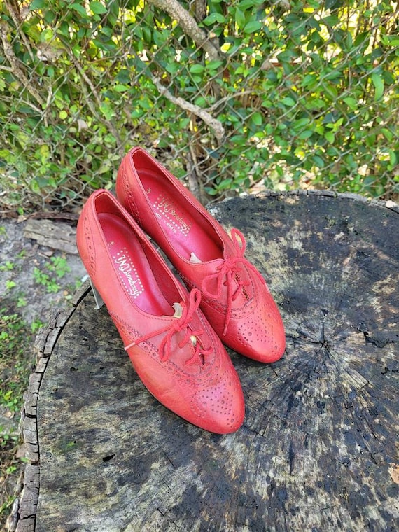 Vintage Women Red Lace up Loafers by 7N. Broadway Size - Etsy Ireland