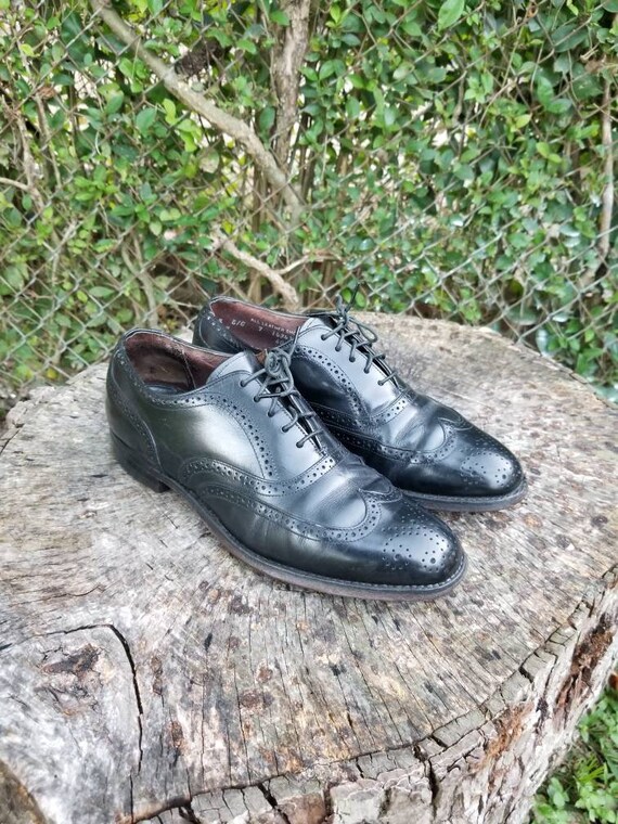 Florsheim Black WingTip Balmoral Men's Size: 8