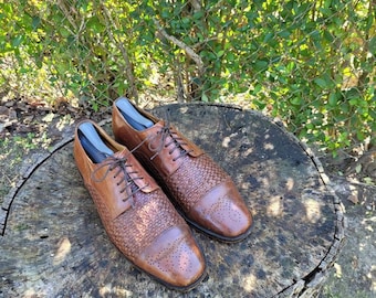 Men Vintage Leather Woven Detail Dress Shoes By Johnston and Murphy Size 9.5M/Men Designer Shoes/ Men Slip On Shoes