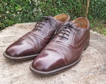 Sz. 9 Mens Vintage Dress Shoes/Genuine Leather Oxfords / Italian Made  80s Lace Up Shoes