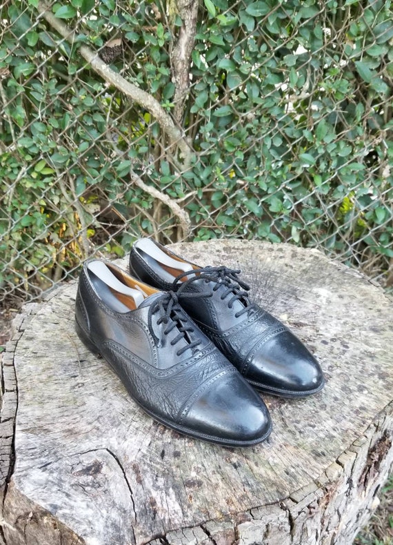 Leather Fashion Groom Wedding Shoes Men Style Oxford Dress Shoes - China  Dress Shoes and Men Dress Shoes price