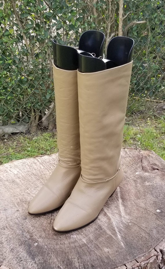 pull on mid calf boots