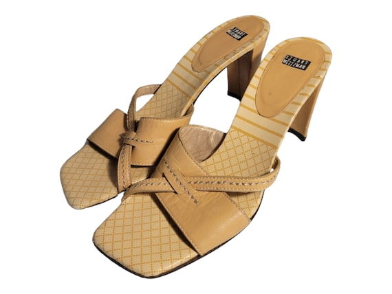 Stuart Weitzman Open Toe Slides Size 6/ Leather S… - image 8