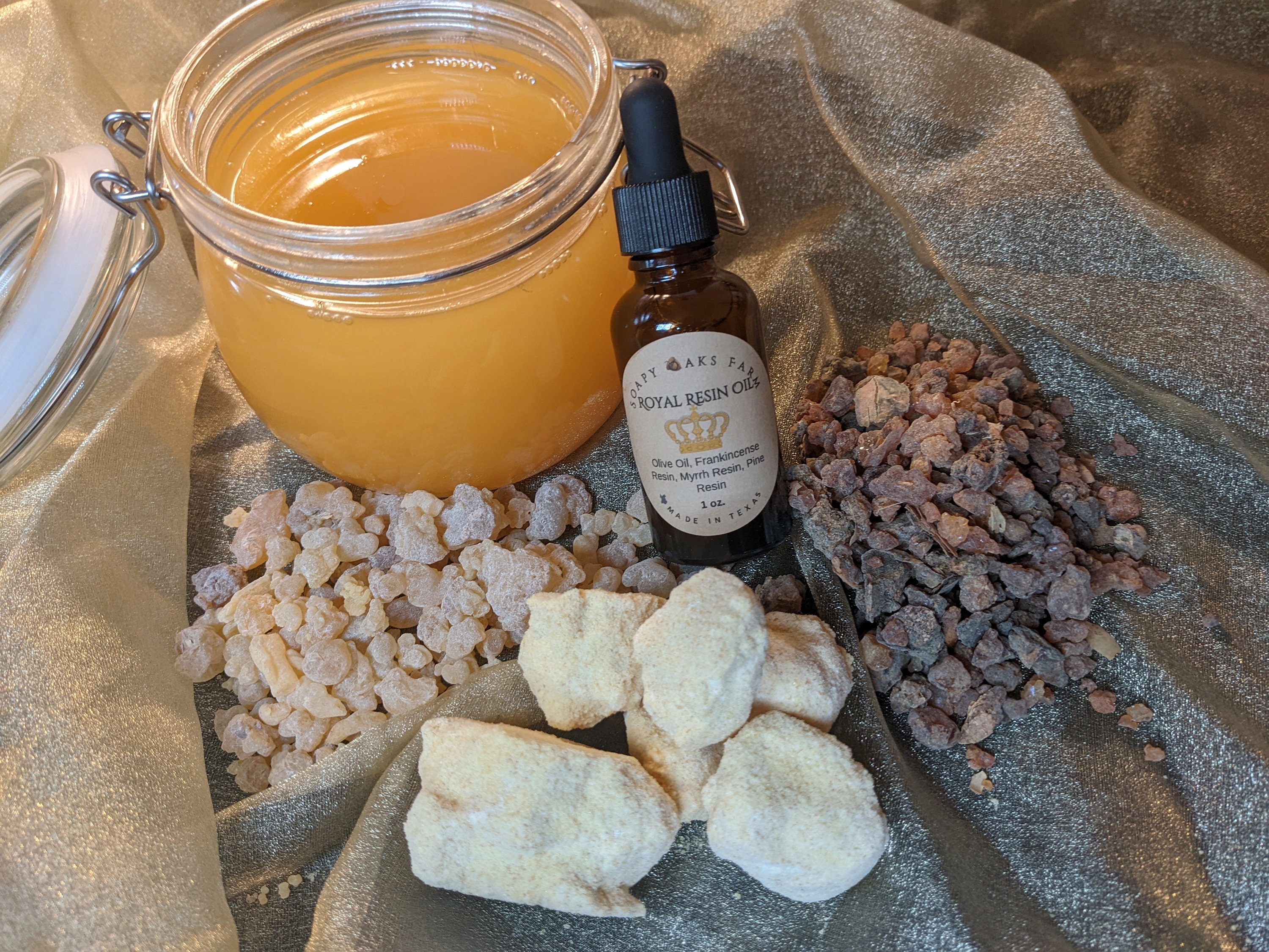 Royal Resin Balm (Frankincense, Myrrh & Pine)