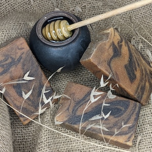 Manuka Honey & Oats,  Goat Milk Soap