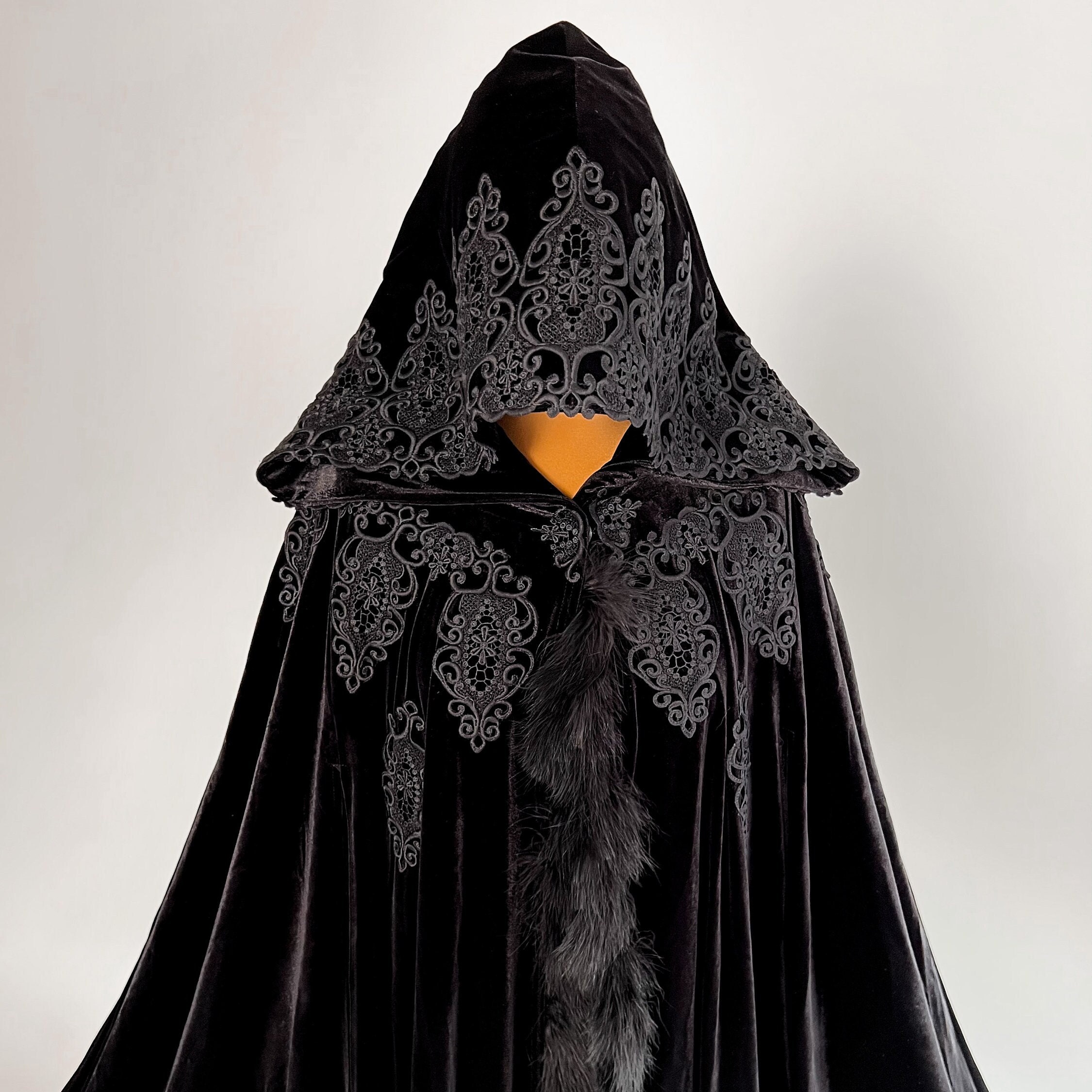 Black Halloween Cape Velvet Hooded Cloak Witch Cape Feathers Medieval ...