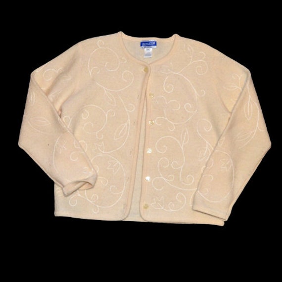 Vintage Pendleton 100% Virgin Wool Embroidered Made in Hong Kong 