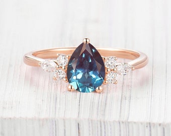 Vintage Alexandrite Engagement Ring, Art deco Pear Cut Bridal Ring, Rose Gold Moissanite Wedding Ring, Antique Promise Anniversary Ring