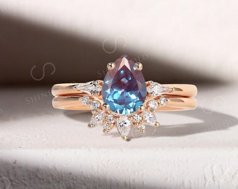 Vintage pear cut lab alexandrite engagement ring set rose gold ring unique kite moissanite cluster ring curved band anniversary bridal set