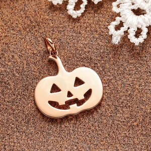 Collar de calabaza de Halloween de BlessGem • Oro rosa • Joyería navideña • Regalo para ella imagen 1