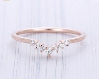 Curved wedding band women Rose gold art deco ring Vintage diamond moissanite wedding band Unique stacking matching anniversary ring