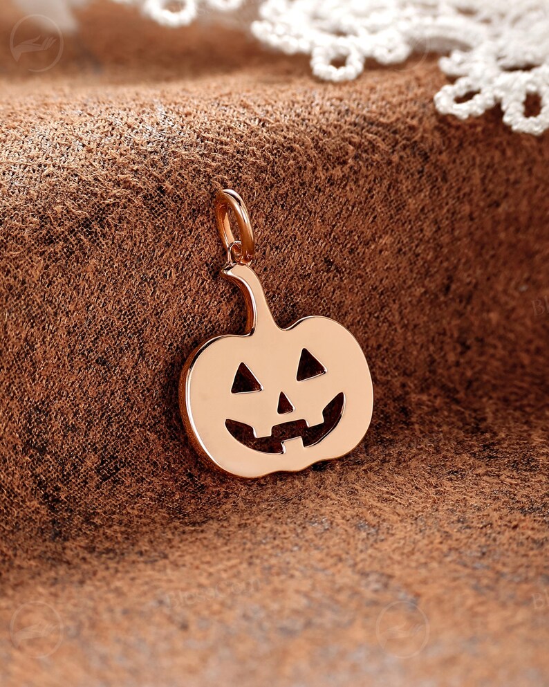 Collar de calabaza de Halloween de BlessGem • Oro rosa • Joyería navideña • Regalo para ella imagen 5