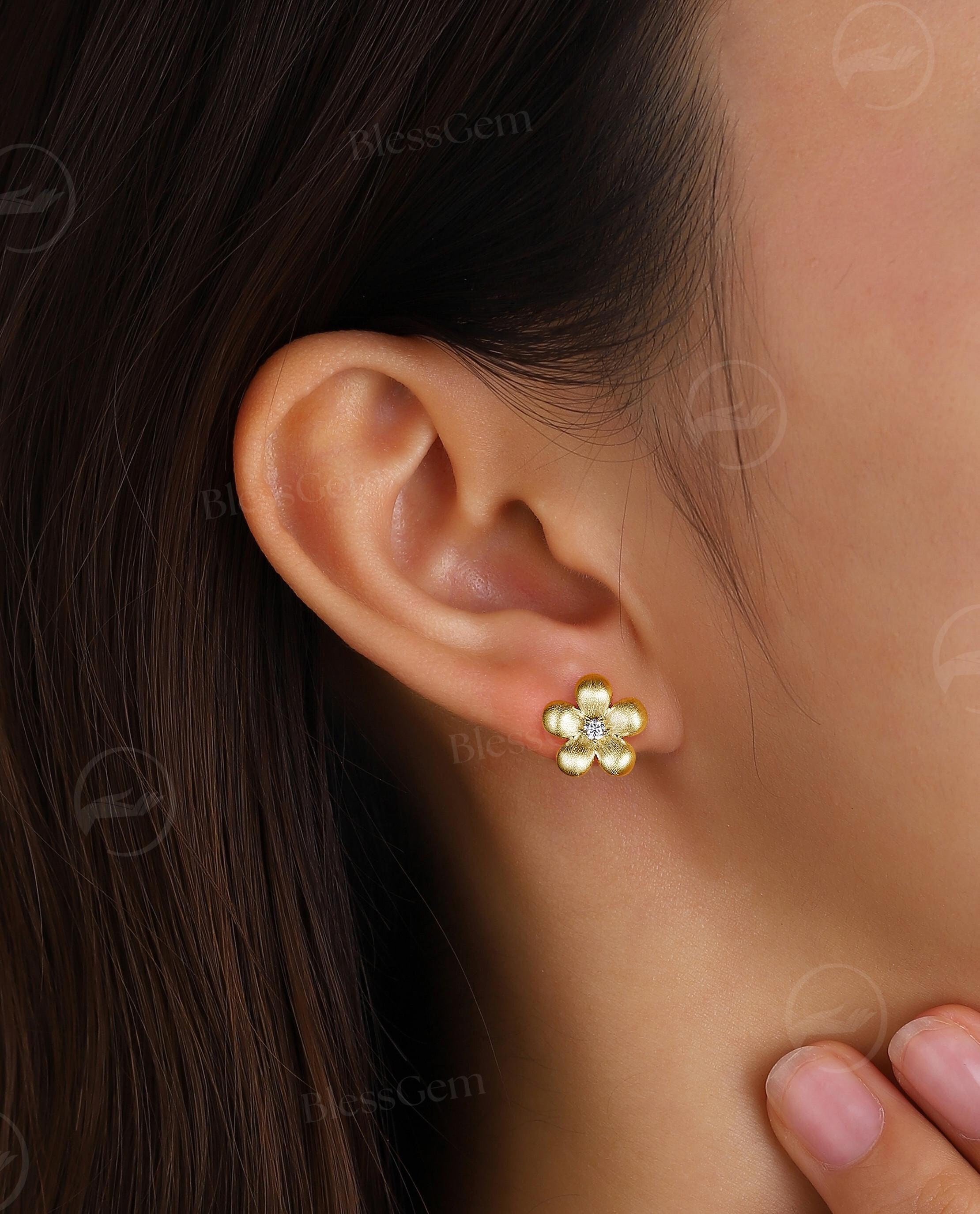 Yellow Gold Flower Stud Earrings | Moissanite Elegant Nature 