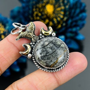 Orthoceras Fossil Anhänger: Vogel & Mond, Sterling Silber Schmuck