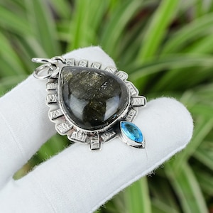 Handgefertigter Labradorit & Schweizer Blautopas 925 Sterling Silber Anhänger