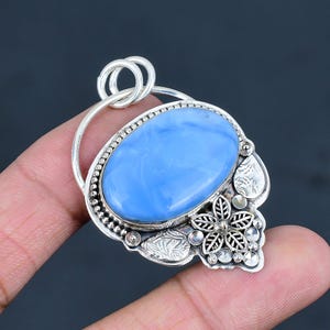 Colgante de ópalo azul Owyhee, colgante de plata de ley 925, joyería antigua, colgante de piedra preciosa real, regalo para madre, colgante hecho a mano, joyería de flores