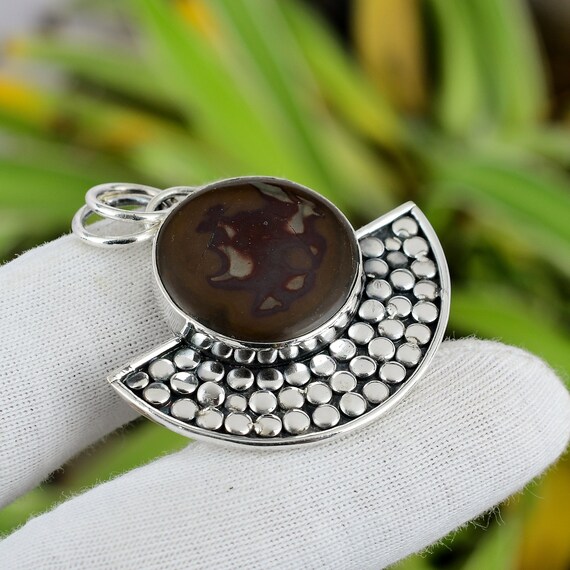 Fossil store women's jewelry