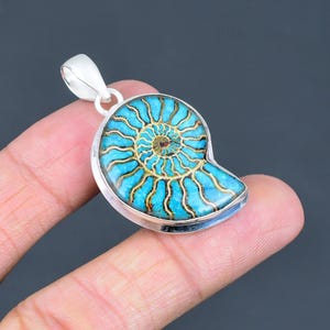 Ammonit Opal Dubbelhänge: Antika handgjorda smycken i sterlingsilver