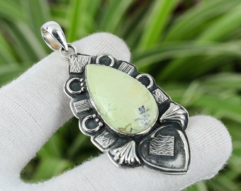 Ciondolo in argento sterling 925 con crisoprasio al limone fatto a mano