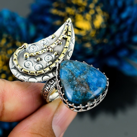 Neon apatite ring deals