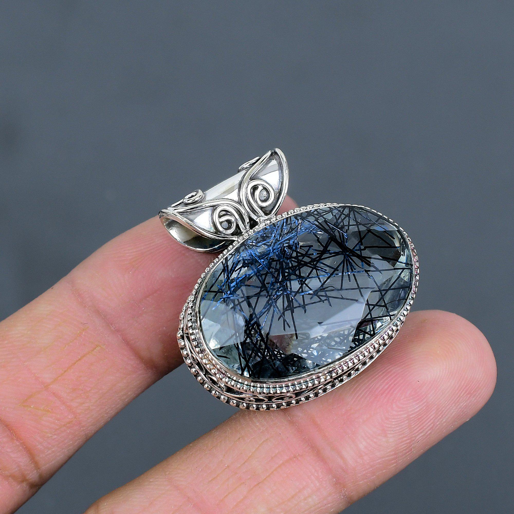 ファセットカットのブラックルチルクォーツペンダント：ハンドメイド