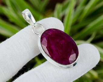 Faceted Kashmir Ruby Pendant 925 Sterling Silver Pendant Gemstone Pendant Handmade Pendant Gift For Her Wedding Jewelry Birthstone Pendant