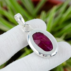 #Jewellery
#SilverPendant
#Faceted
#JewelryPendant
#HandmadePendant
#GemstoneJewelry
#WrappedPendant
#925Sterling
#HandmadeJewelry
#SterlingSilver
#SilverNecklace
#PinkRubyGemstone
#GemstonePendant
#925SterlingSilver
#RubyGesmtone
#925SterlingSilver