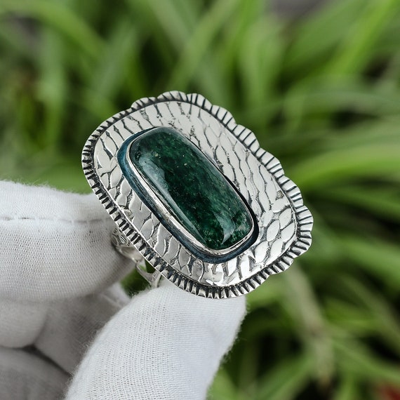 Green Aventurine gemstone and Brass Ring – LDE Affinity Jewelry