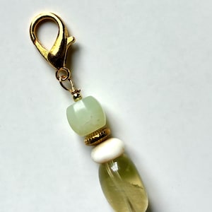 Healing Citrine and Prehnite Collar Charm, Gemstone Collar Charms, Pet Collar accessories, Crystals for pets, Healing Gemstones for cats
