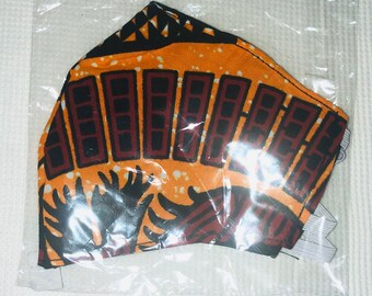 Washable Cotton face masks,filter included.