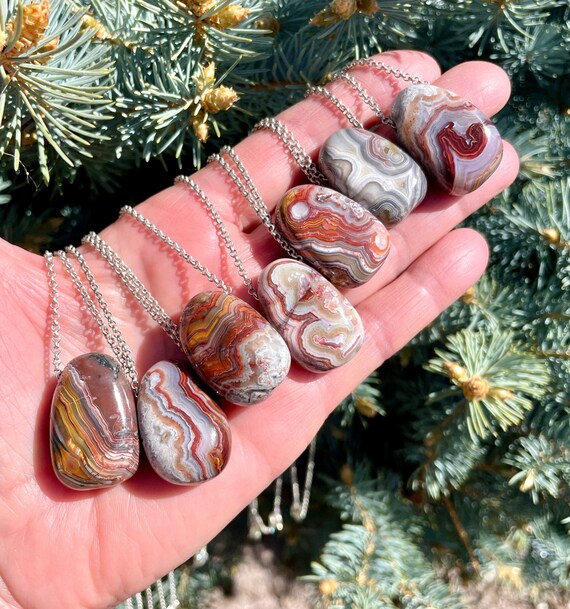 LAGUNA LACE AGATE Pendant Necklace, Choice, 18