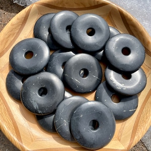 40mm SHUNGITE DONUT Sphere Holder, Russian, Polished Carved Natural Stone, Gemstone Jewelry Spiritual Gifts