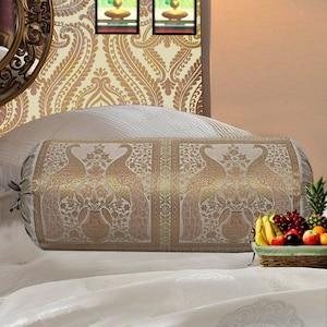 Funda de almohada de brocado de seda hecha a mano: almohada de jacquard con diseño de elefante indio (30 x 15)