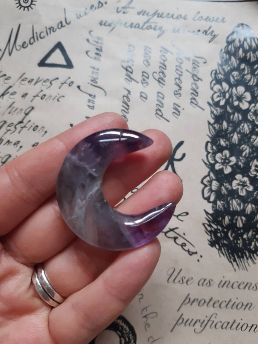 Amethyste Croissant de Lune , en Améthyste, Minéraux .