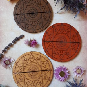 CARTOMANÍA, porta cartas, porta adivinación, porta adivinación, altar espiritual, altar esotérico, clarividencia.